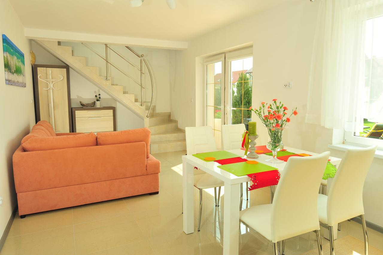 Irena Domek Rewal Ngoại thất bức ảnh